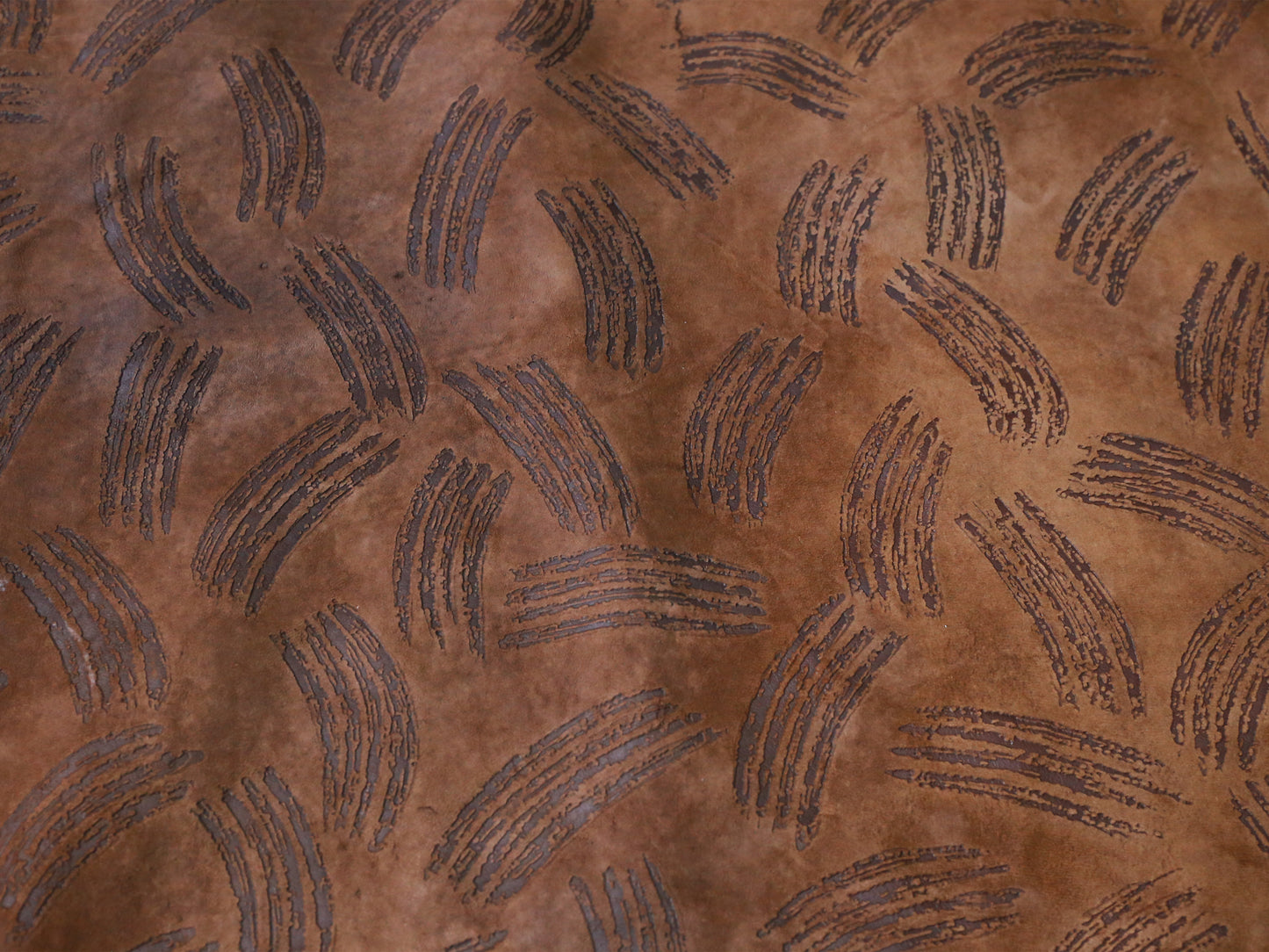 CLEARANCE PRINTED SHEEP SKINS - BROWN 1.2-1.4mm