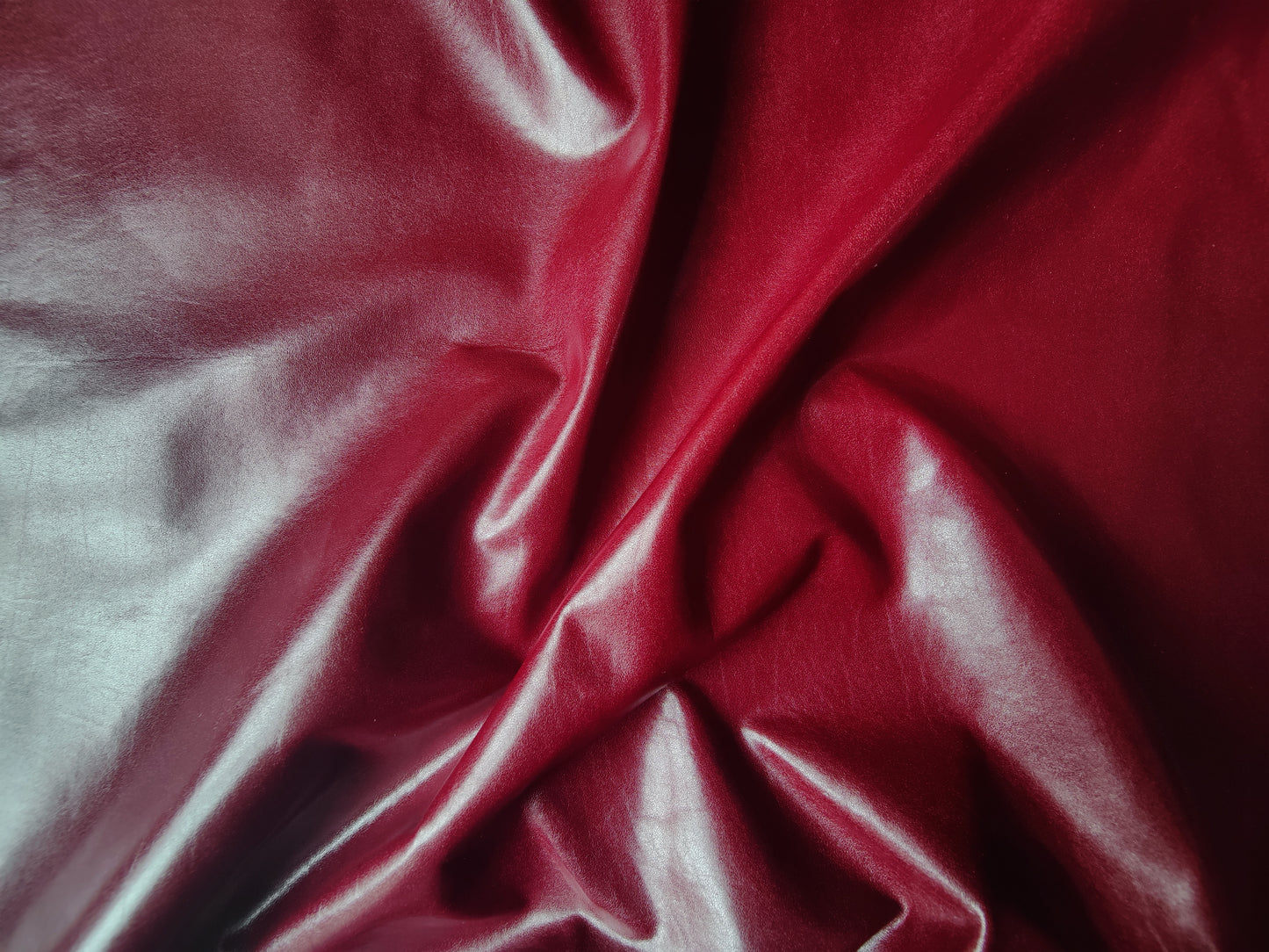 GLAZED BABY CALF - BURGUNDY RED - 0.6-0.8mm