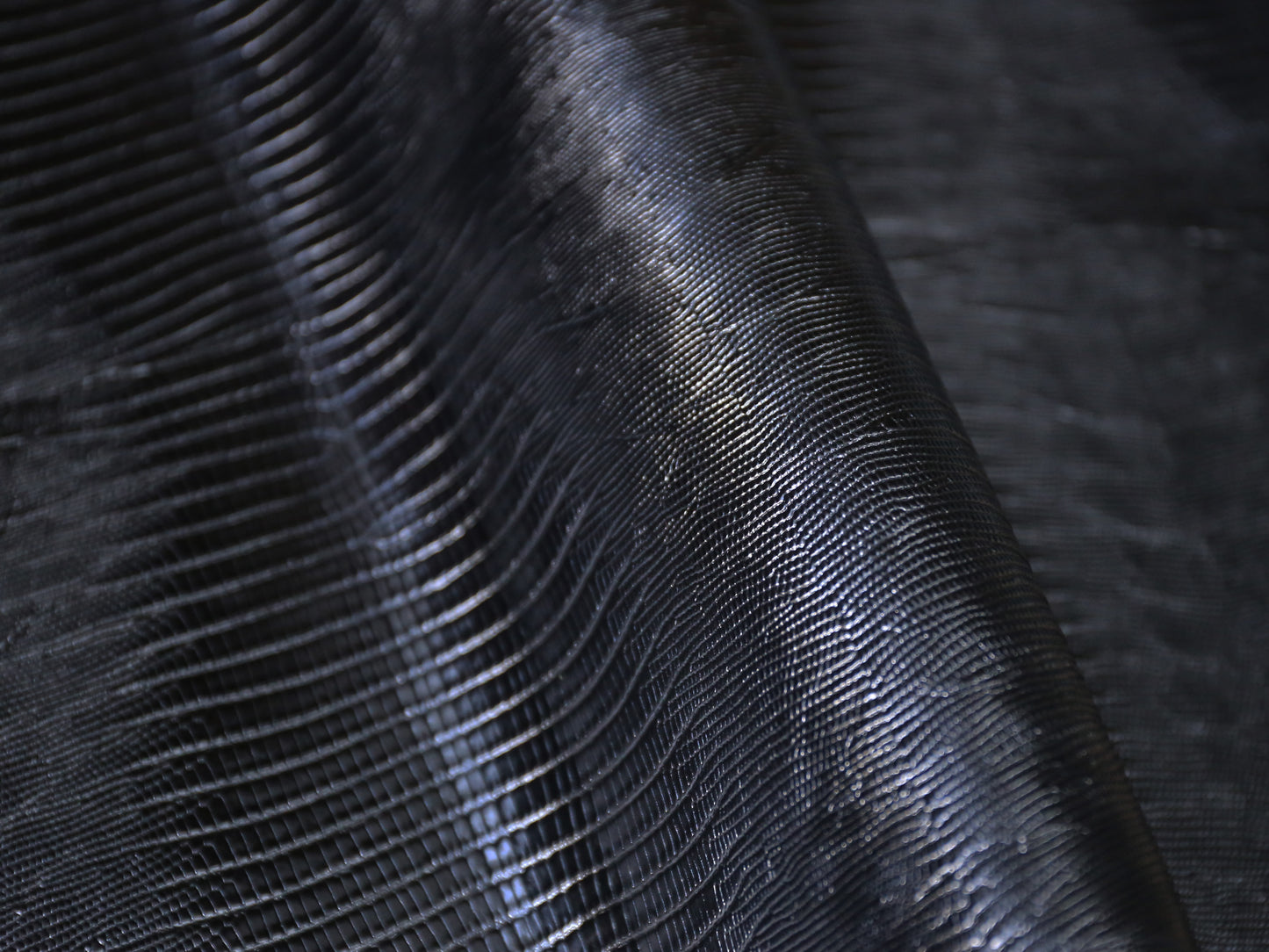 CROC PRINT SIDES - BLACK - 0.9-1.1mm