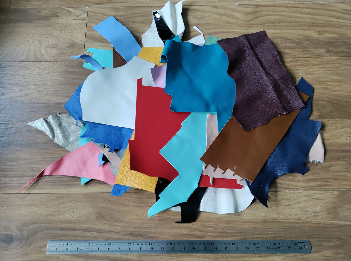 COLOURED LEATHER OFFCUTS – MEDIUM – Between 0.8-2.0mm