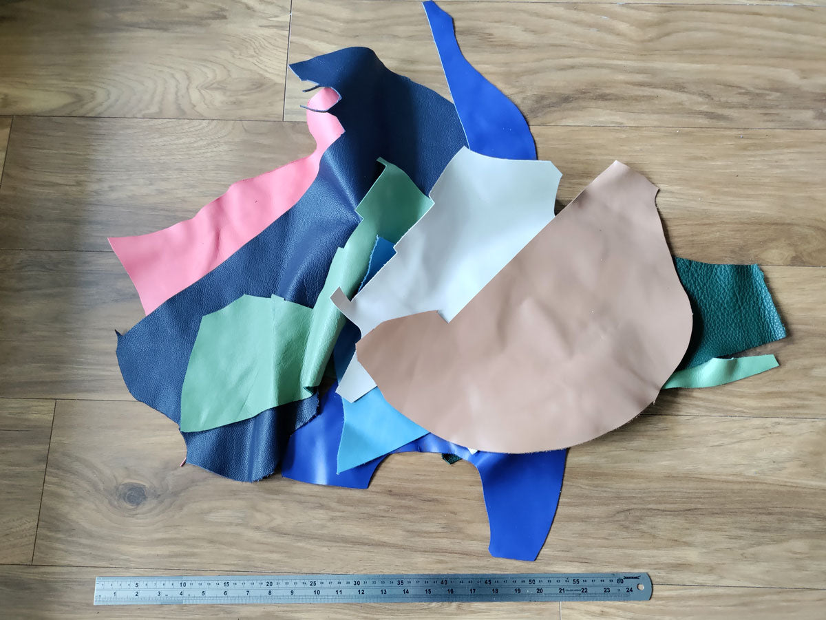 COLOURED LEATHER OFFCUTS – LARGE – 0.8-2.0mm