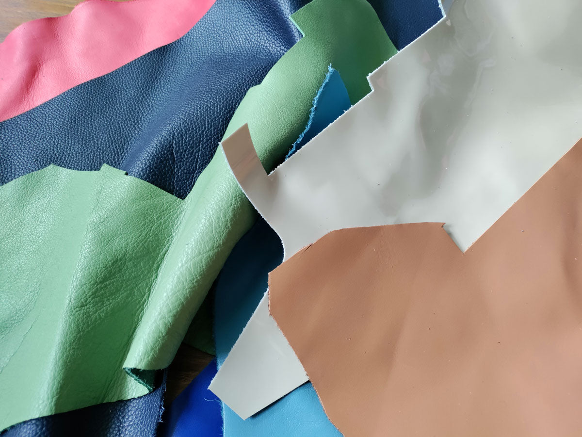 COLOURED LEATHER OFFCUTS – LARGE – 0.8-2.0mm