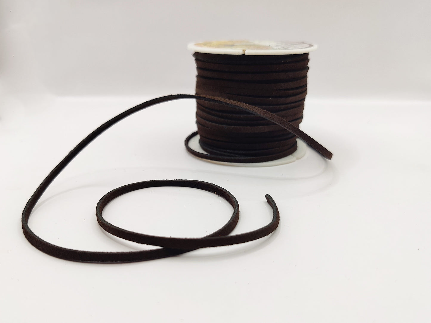 CLEARANCE SUEDE LACE - 3mm - BROWN