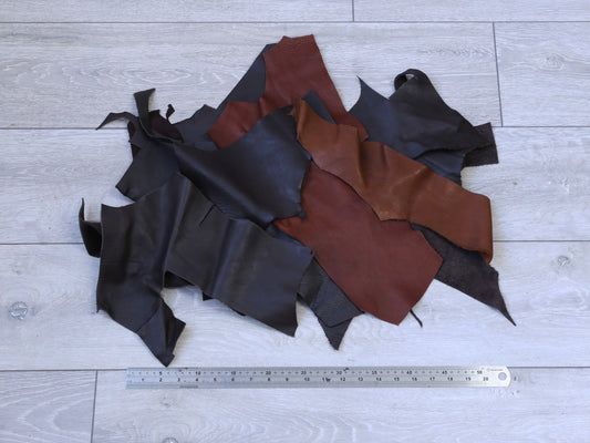 BROWN LEATHER OFFCUTS – MEDIUM – 1.1-2.2mm