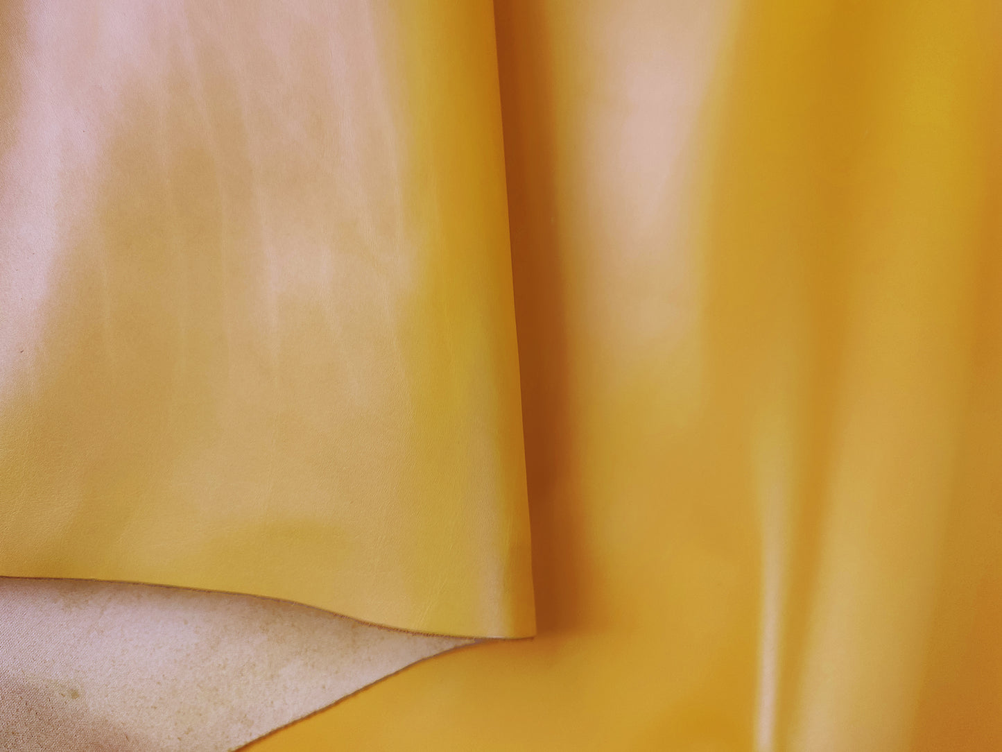MUSTARD LEATHER SIDE - 1.4 - 1.6mm