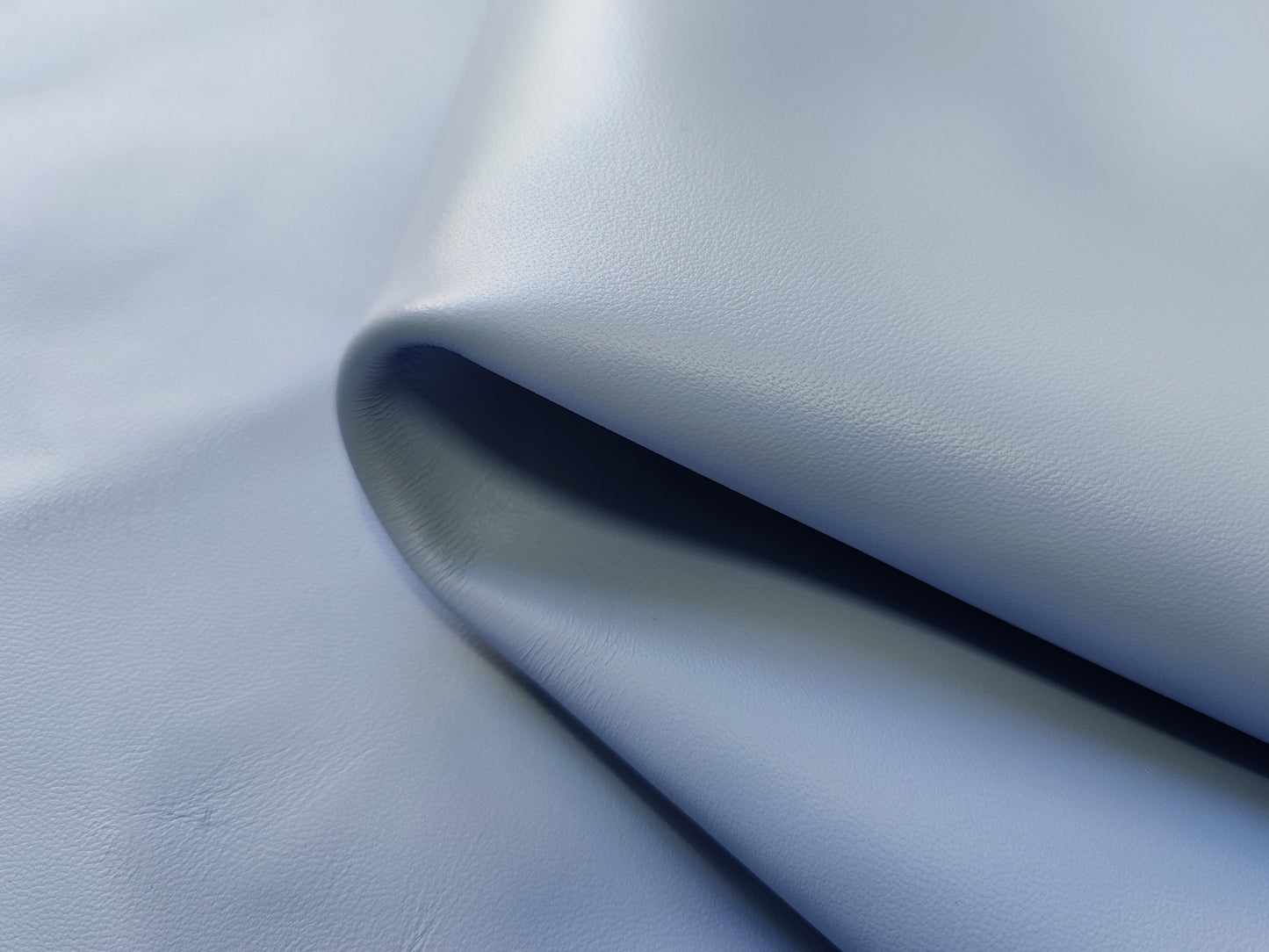 LAMB NAPPA - PASTEL BLUE – 0.9-1.1mm