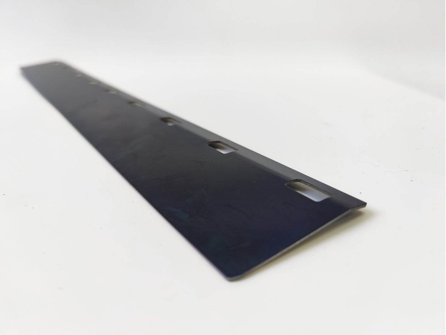 PERFORATED STEEL CUTTING RULER FOR LEATHERCRAFT - 40cm