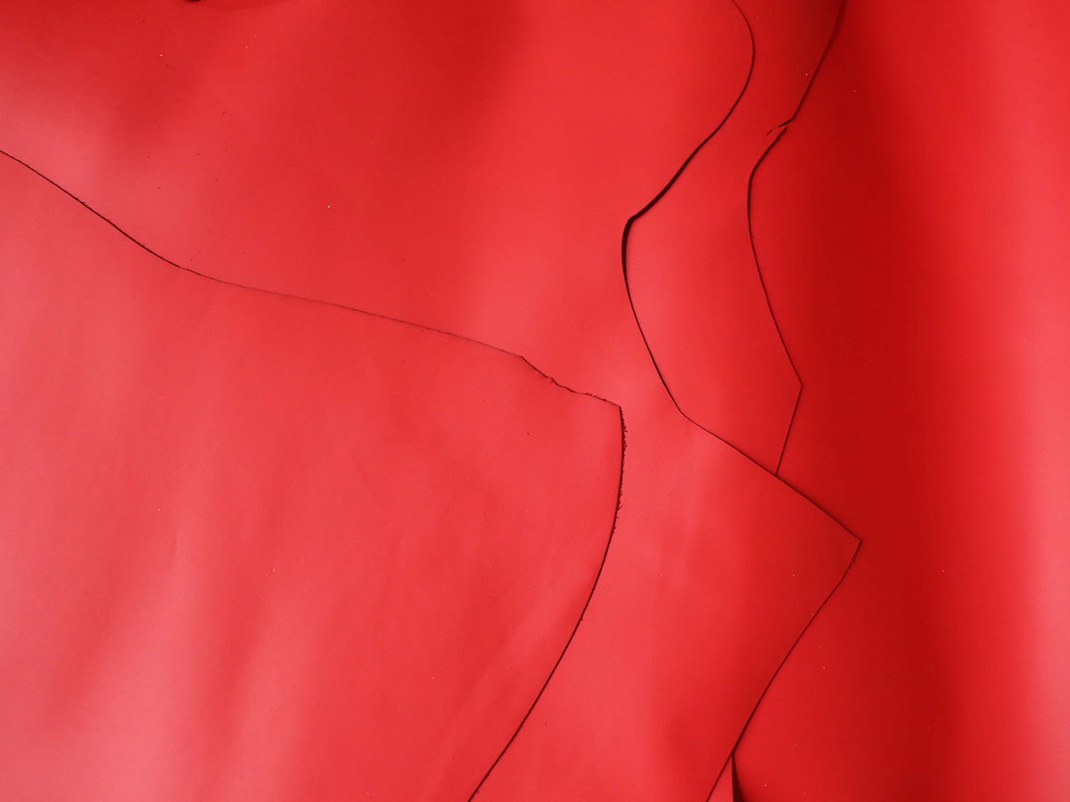 SMOOTH COATED CALF SIDES - RED – 1.1-1.3mm