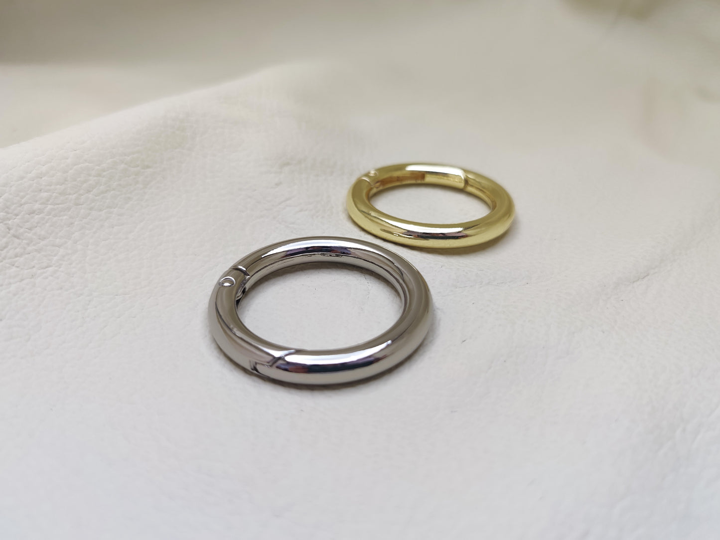 SPRING GATE RINGS - RING CLASPS 30mm (Pack of 2)