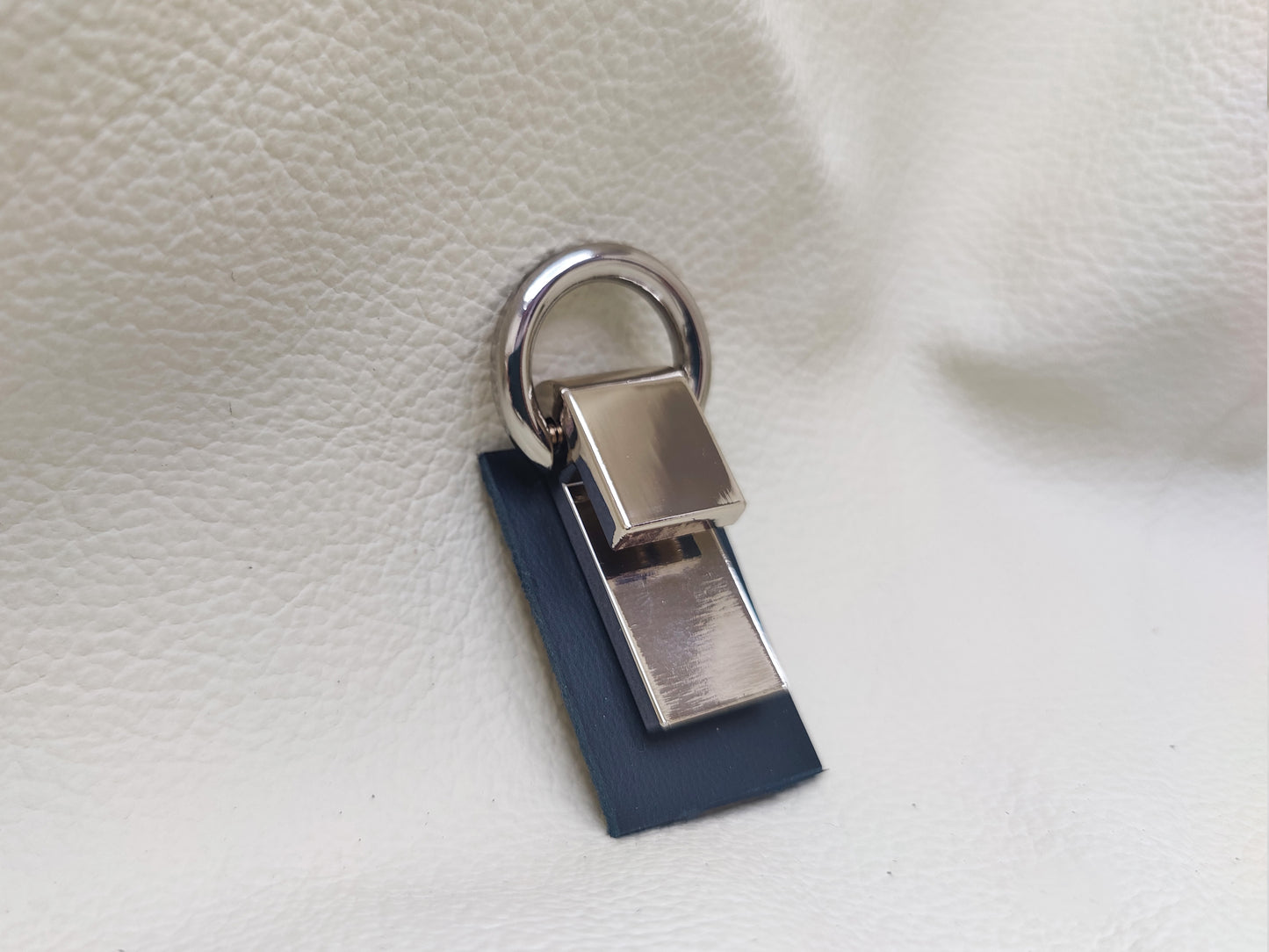 STRAP ATTACHMENTS WITH DETACHABLE RING (Pack of 2)