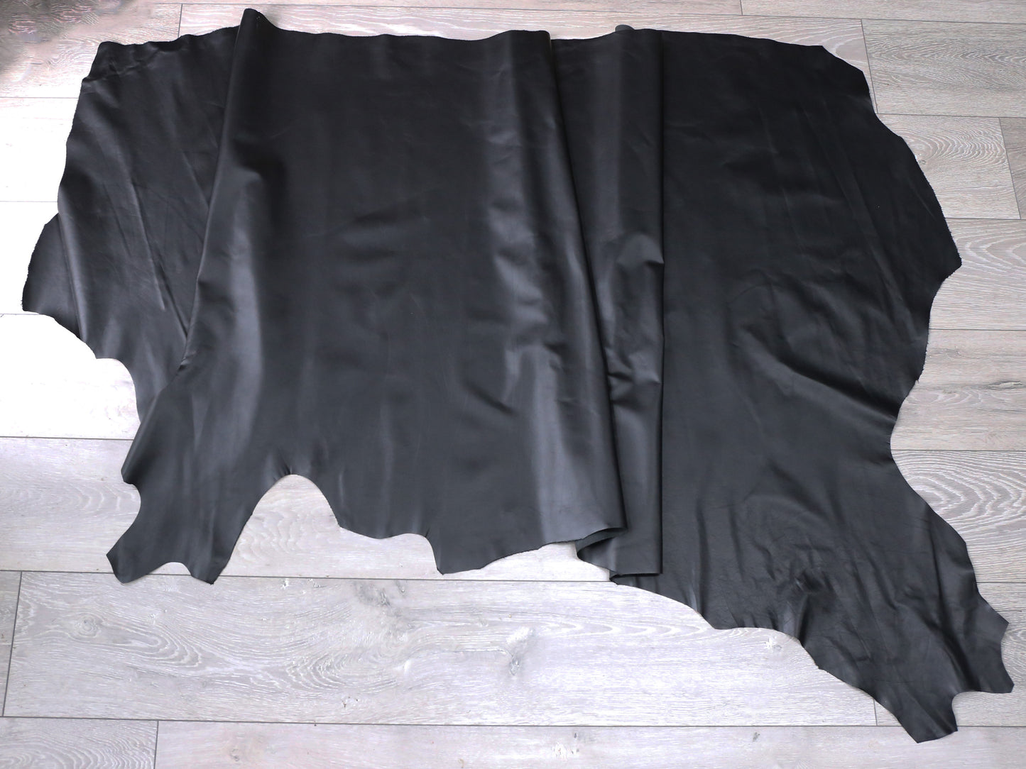 THIN CALF LEATHER SIDE – BLACK - 0.4-0.6 mm