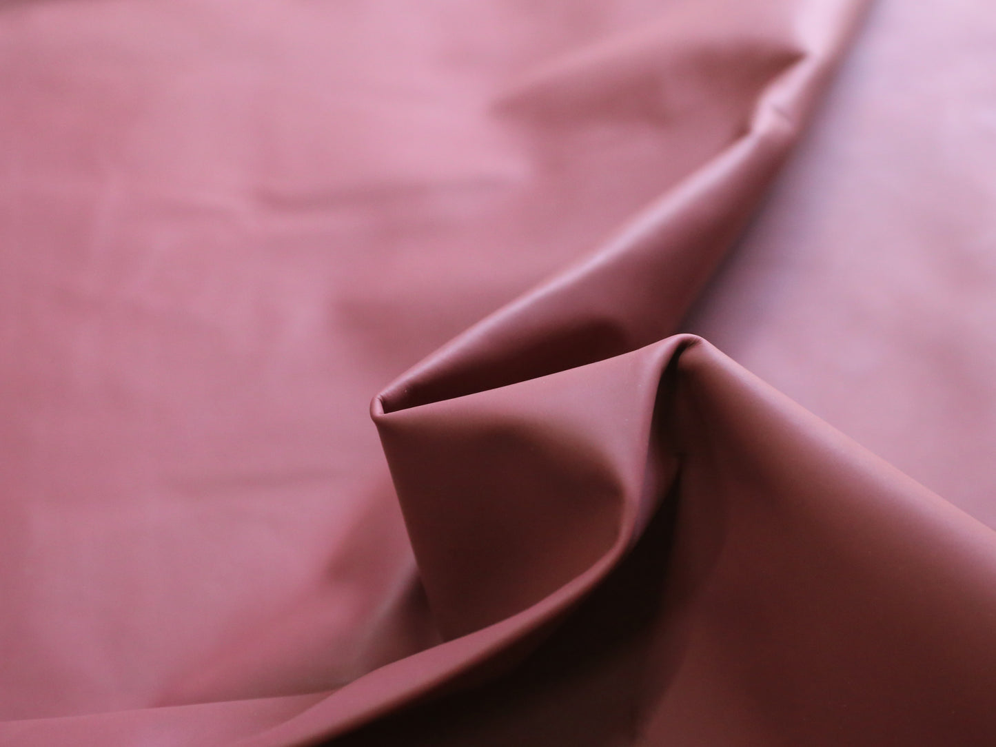 THIN CALF LEATHER HIDE – ANTIQUE ROSE 0.6-0.8 mm