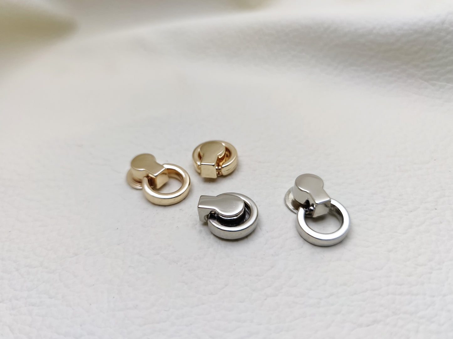 MINI ROUND SWIVEL STRAP ATTACHMENTS (Pack of 2)