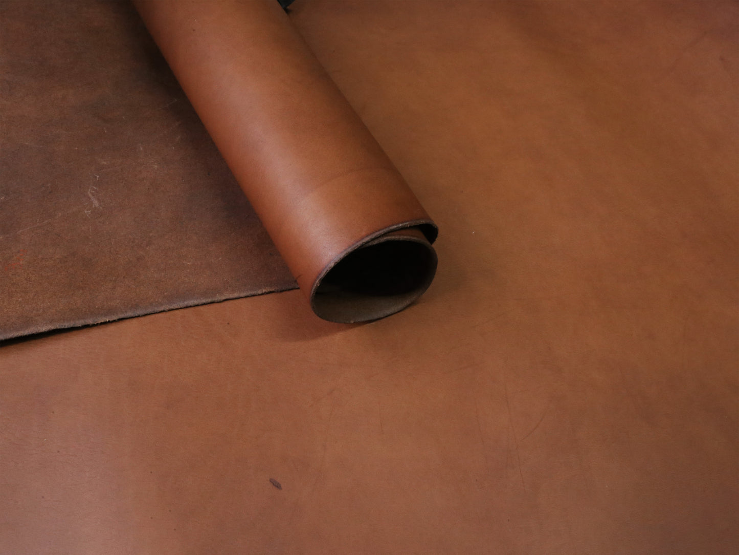VEGETABLE TANNED BUTTS - BROWN - 2.0 and 1.4mm
