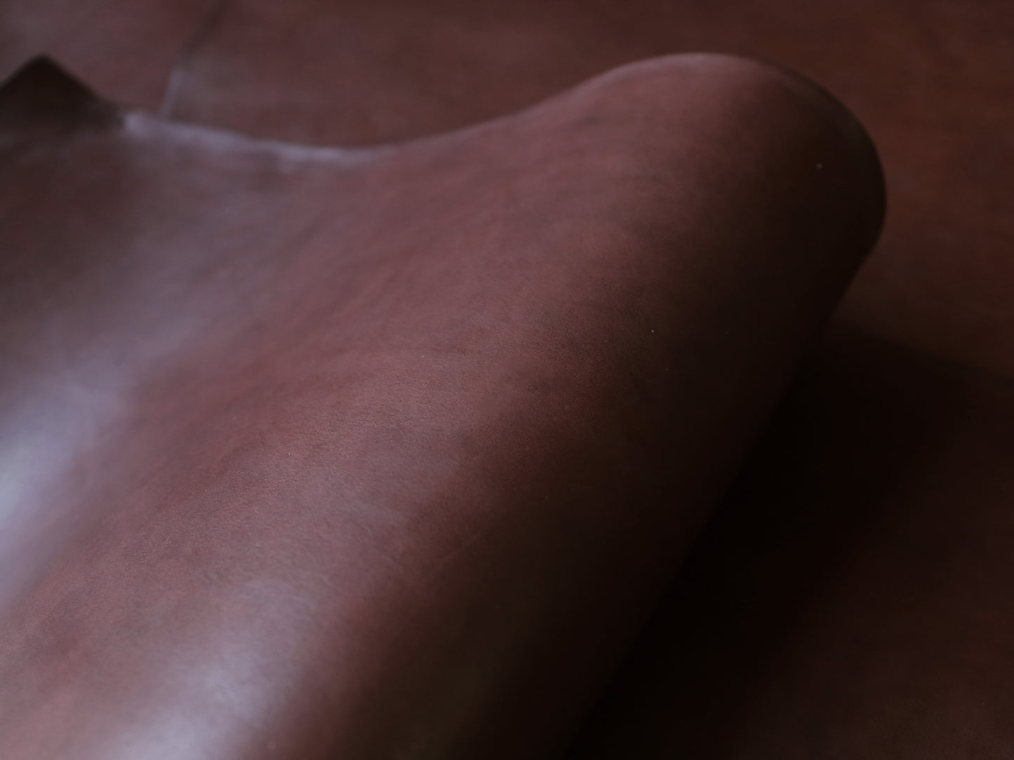 VEGETABLE TANNED BUTTS - CHOCOLATE BROWN - 2.0 and 1.4mm