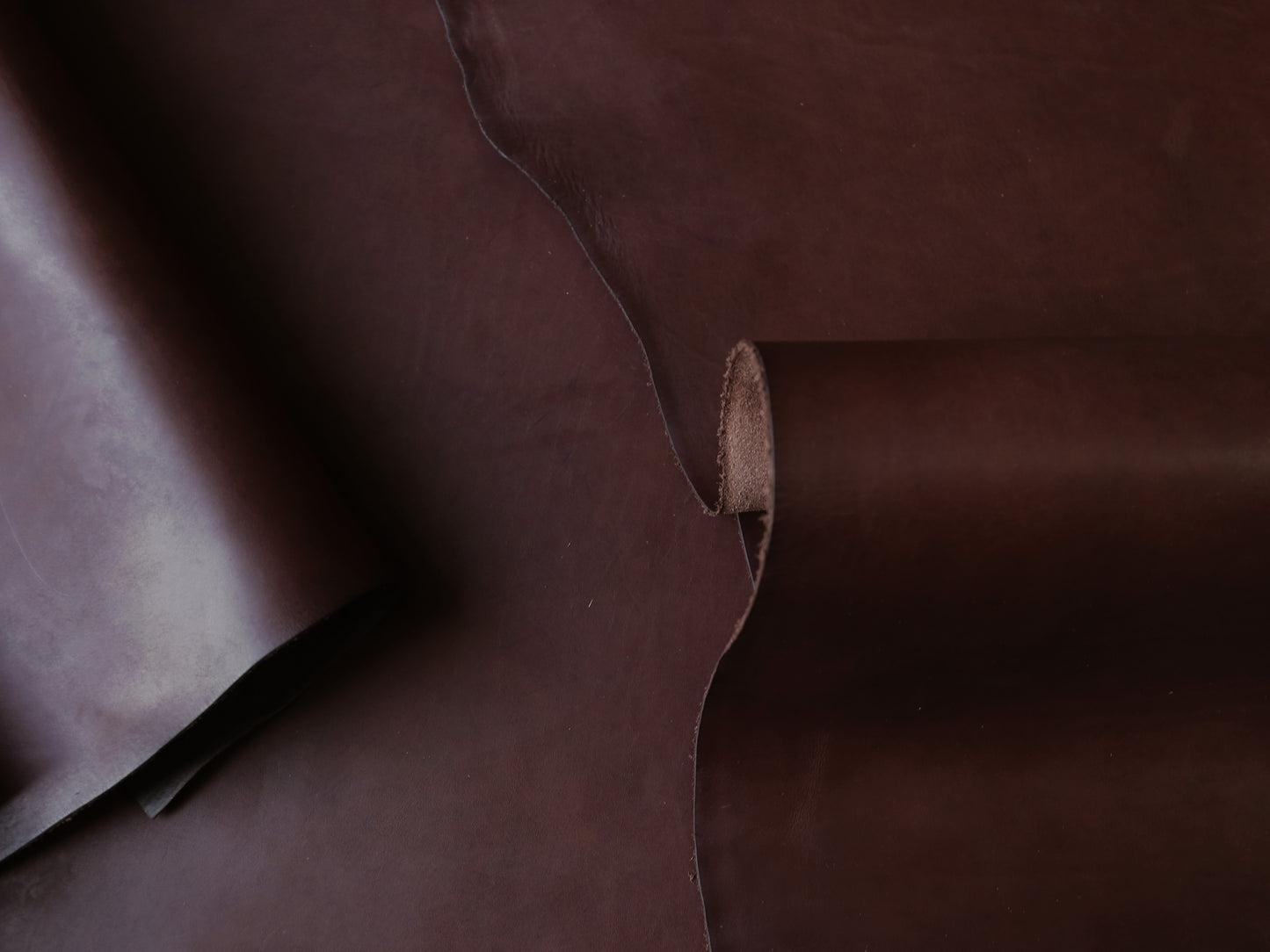 VEGETABLE TANNED BUTTS - CHOCOLATE BROWN - 2.0 and 1.4mm