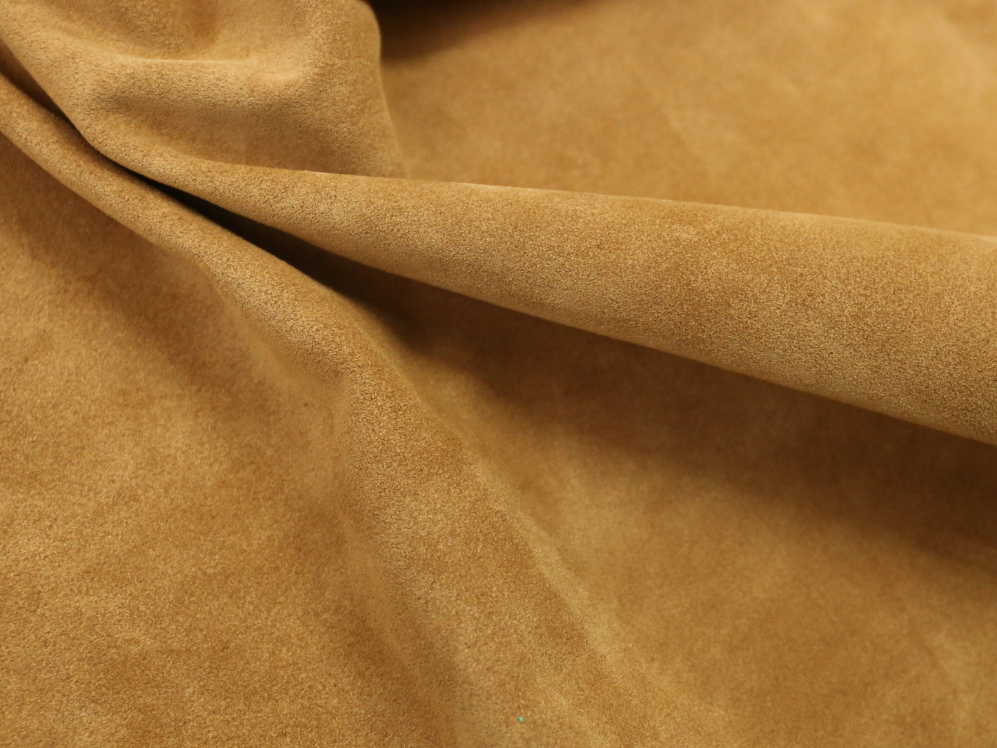 SUEDE BUTTS - CAMEL – 1.0-1.2 mm