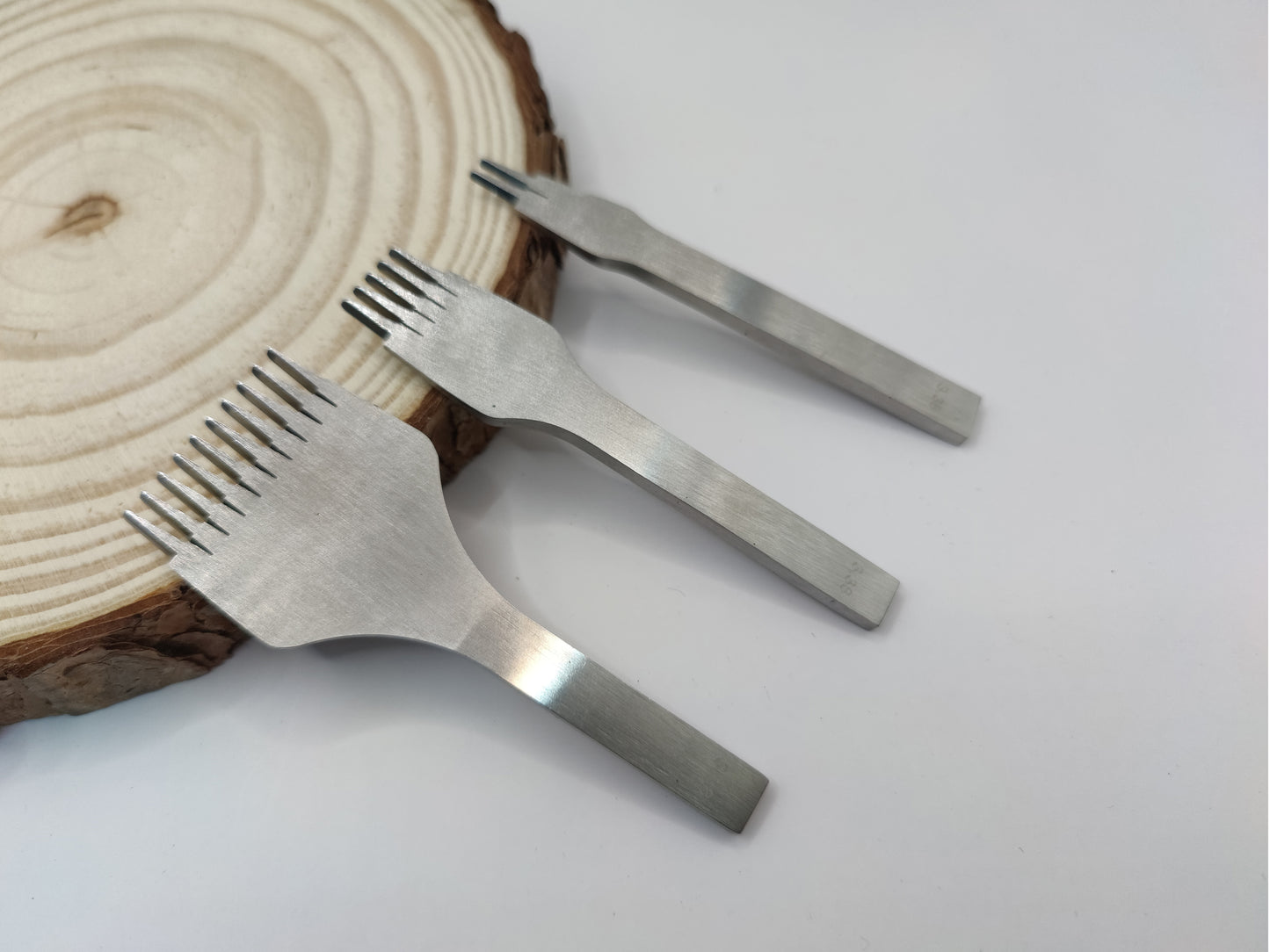 BASIC STITCHING IRONS / STITCHING CHISELS SET