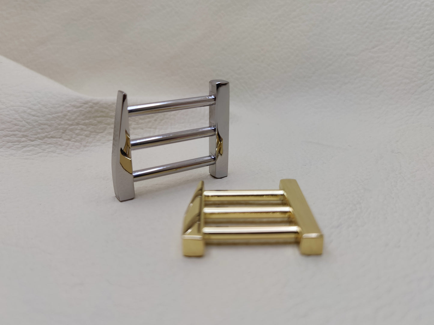 GEOMETRIC STRAP SLIDERS 20-25mm