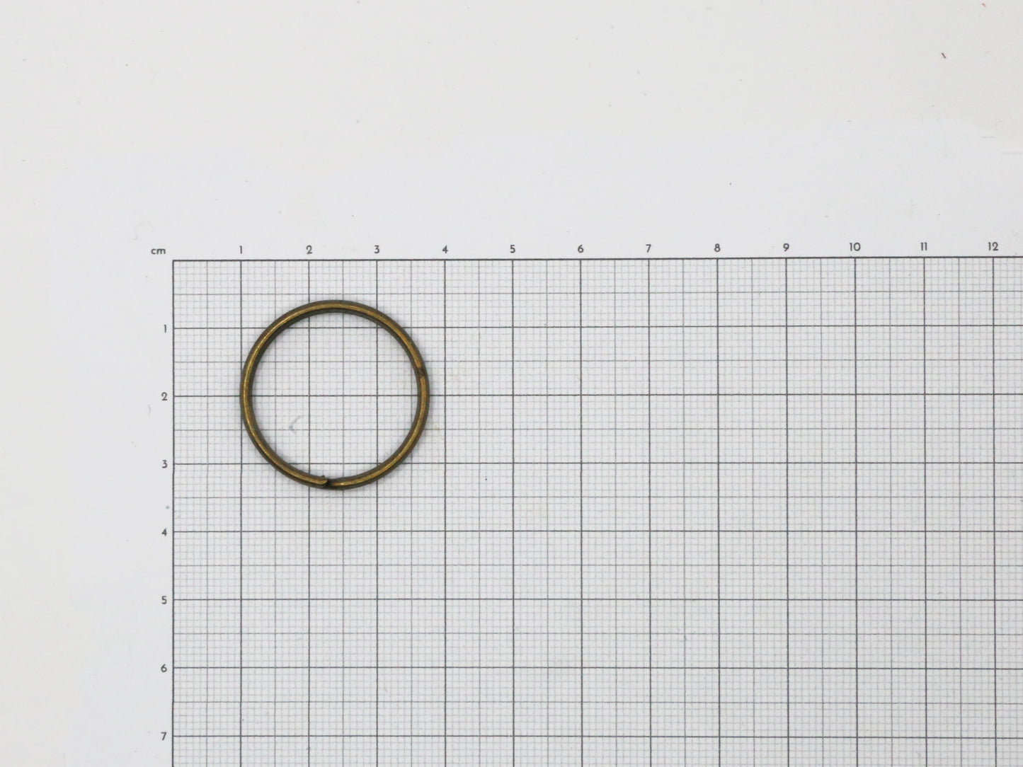 ANTIQUE BRASS SPLIT RINGS 25mm (Pack of 5)