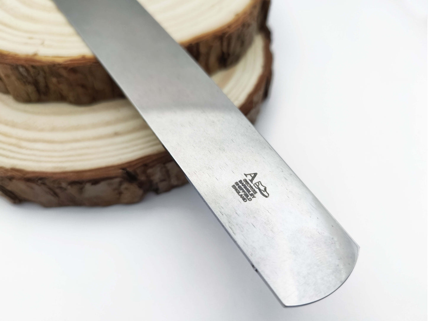 WIDE PARING KNIFE