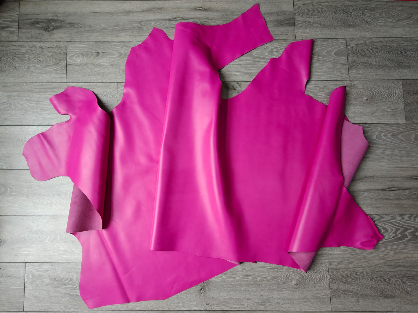 SMOOTH SIDES - FUSCHIA – 1.4 - 1.6mm