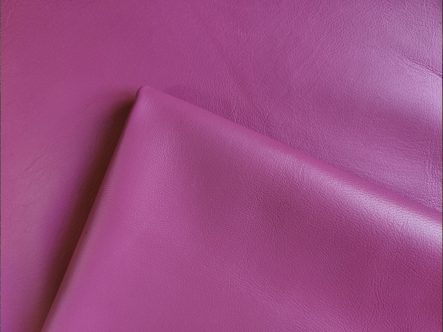 LAMB NAPPA - HOT PINK - 0.9-1.1mm