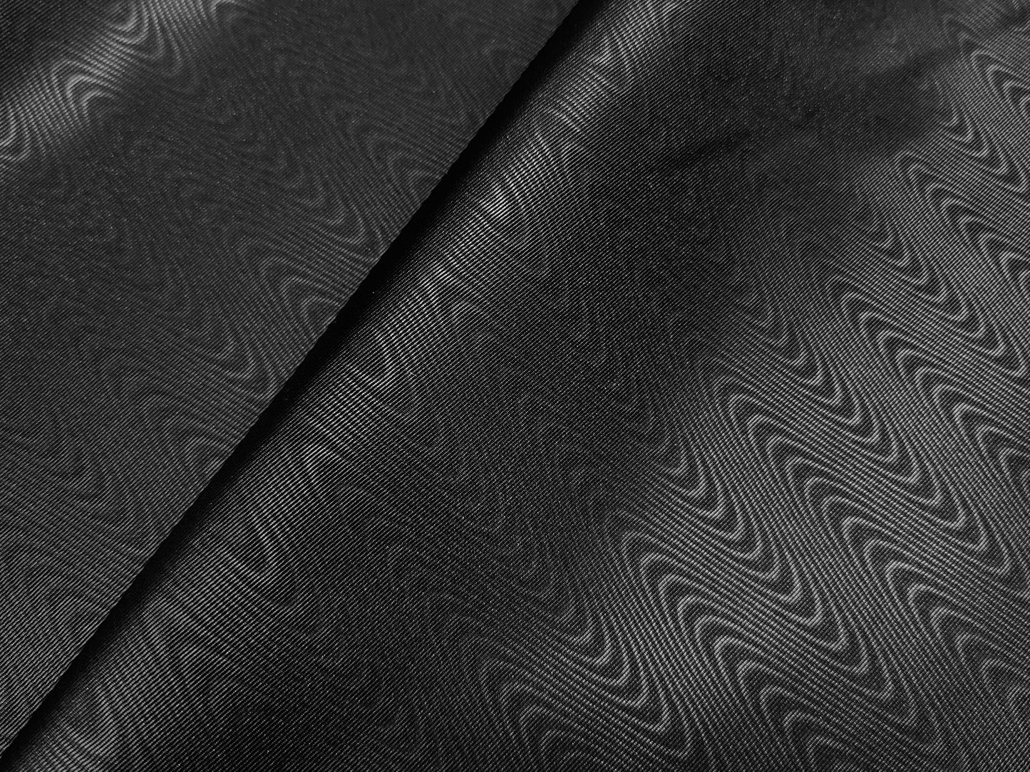 MEDIUM WEIGHT POLYESTER MOIRE LINING - BLACK