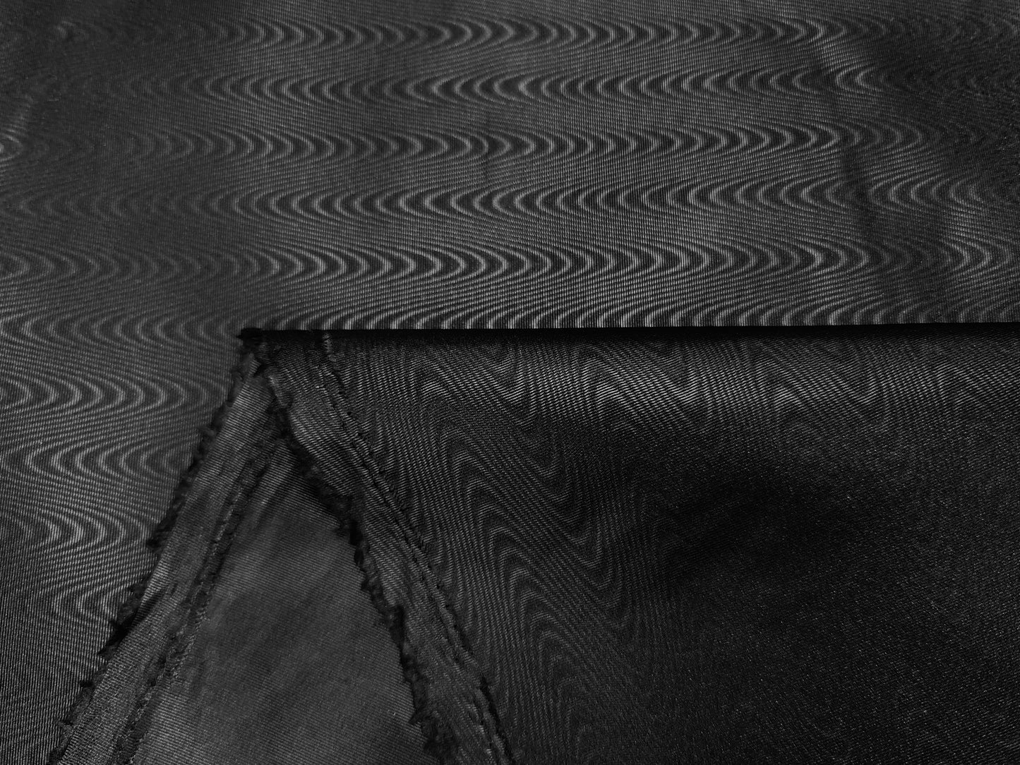 MEDIUM WEIGHT POLYESTER MOIRE LINING - BLACK