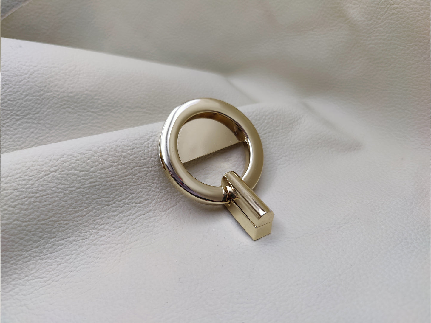 TWIST RING BAG LOCK -