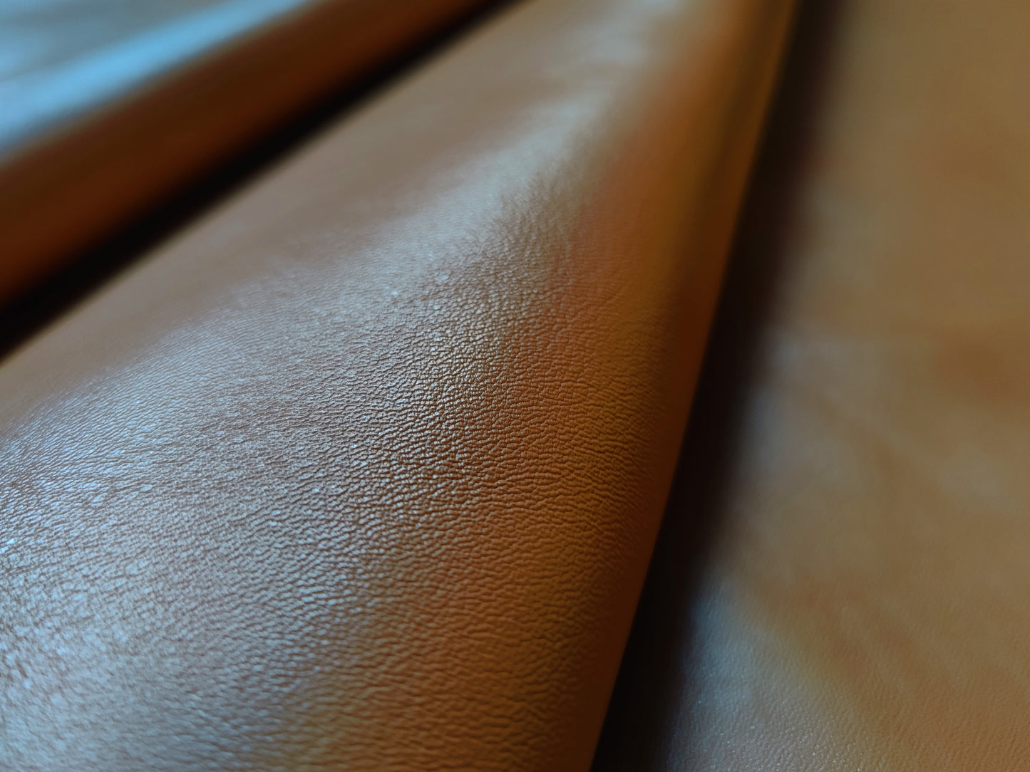 TAN LEATHER SIDES  – 1.6-1.8 mm