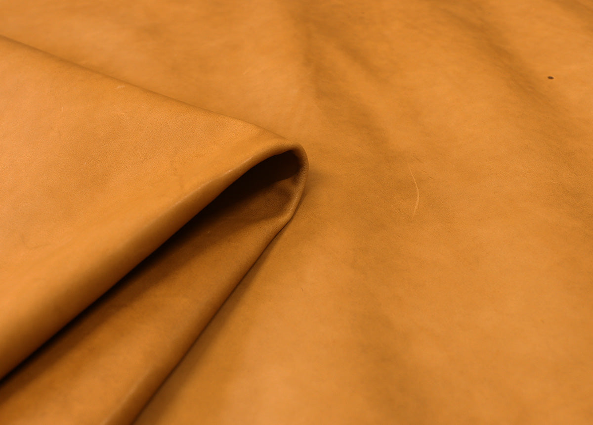 VEGETABLE TANNED LEATHER SIDES – WASHED COGNAC - 1.1-1.3mm