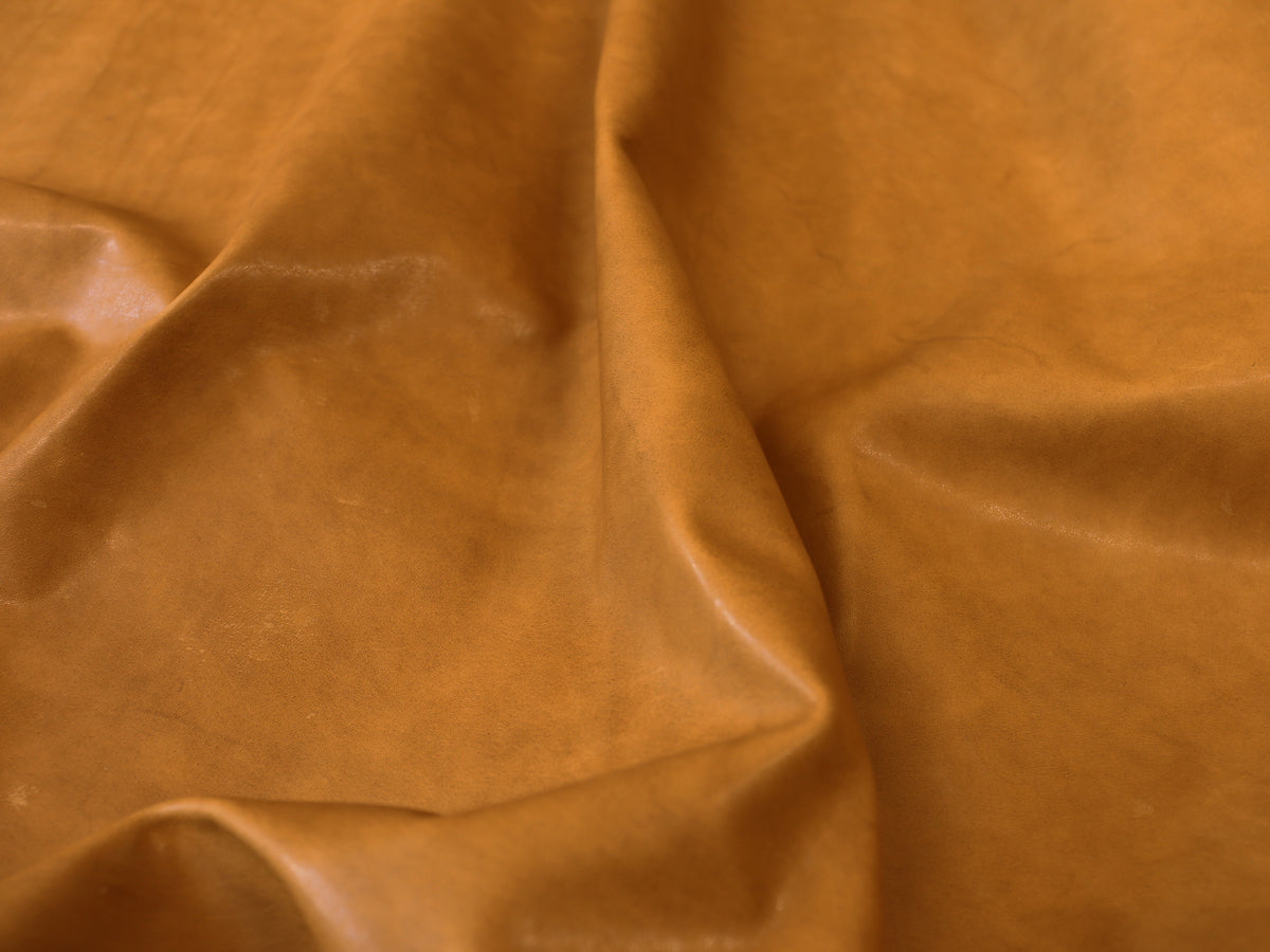 VEGETABLE TANNED LEATHER SIDES – WASHED COGNAC - 1.1-1.3mm
