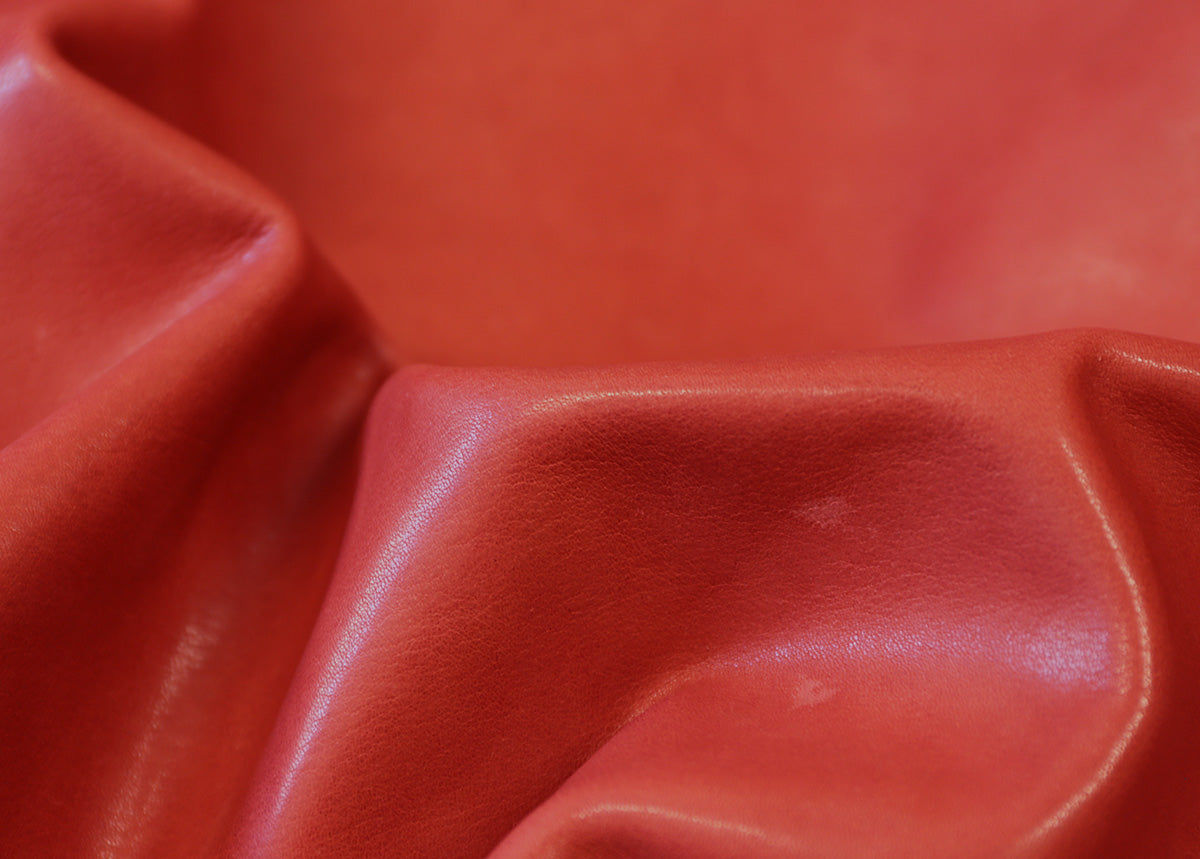 VEGETABLE TANNED LEATHER SIDES – OXBLOOD RED - 1.1-1.3mm