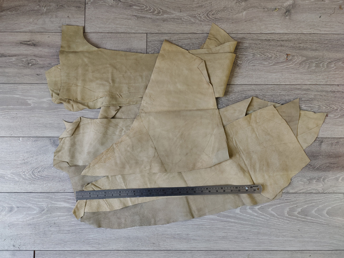 ECONOMY BEIGE SUEDE LEATHER BUNDLE - 1.1 - 1.3