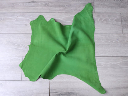 LAMB SUEDE LEATHER - FERN GREEN – 0.8-1.0mm