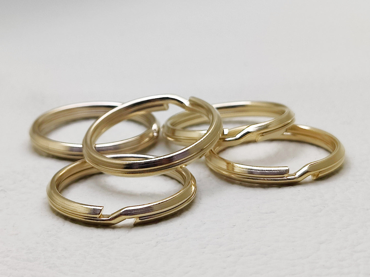 GOLD SPLIT RINGS 22mm (Pack of 5)