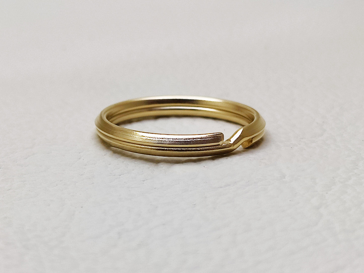 GOLD SPLIT RINGS 22mm (Pack of 5)