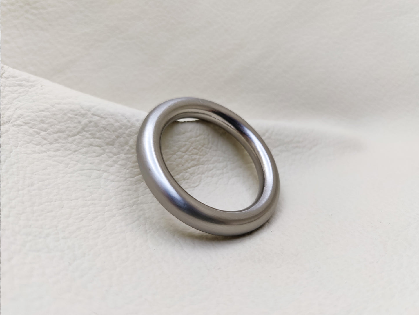 LARGE BRUSHED SILVER RING 30mm (Pack of 2)