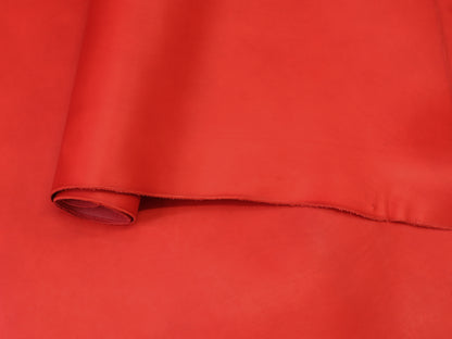 VEGETABLE TANNED SHOULDERS - RED - FULL GRAIN - 1.3-1.5mm